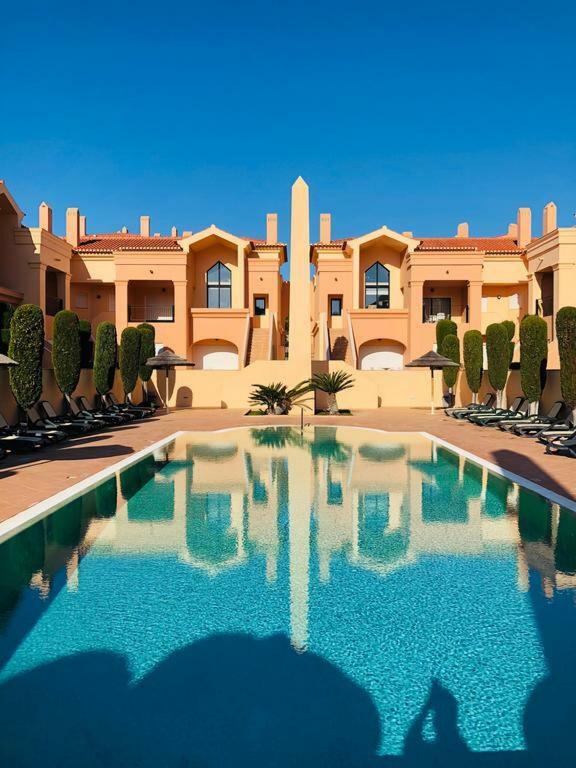 Luz Beach Luxury Apartment Exterior photo
