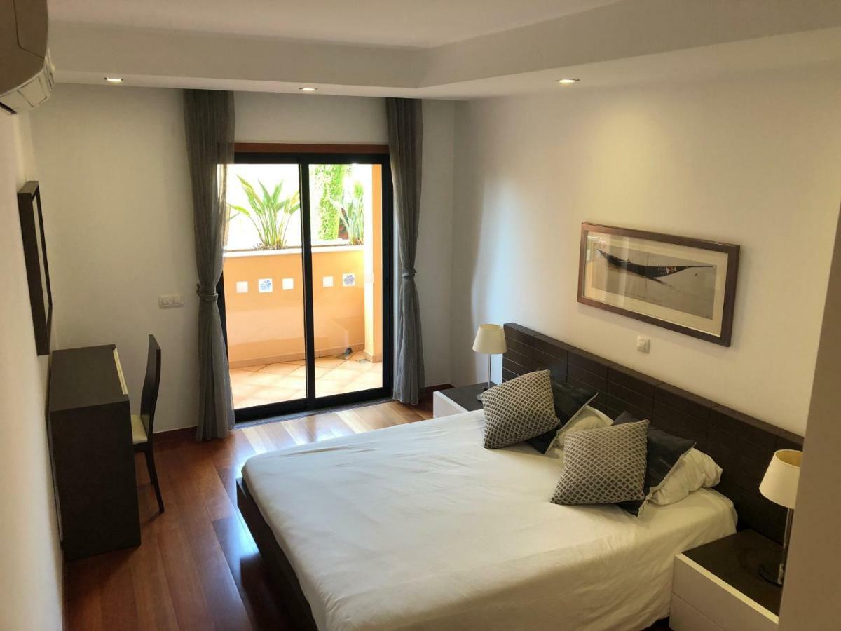 Luz Beach Luxury Apartment Exterior photo